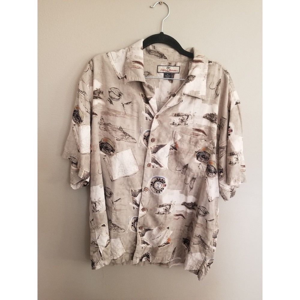 Tommy Bahama Fly fishing hawaiian shirt M green tan cream silk